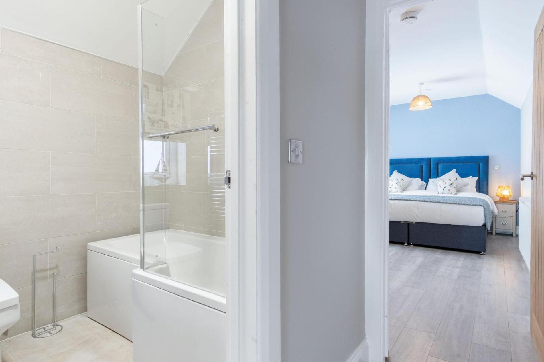 Harbour View - 2 Bedroom Apartment - มิลฟอร์ดเฮเวน ภายนอก รูปภาพ