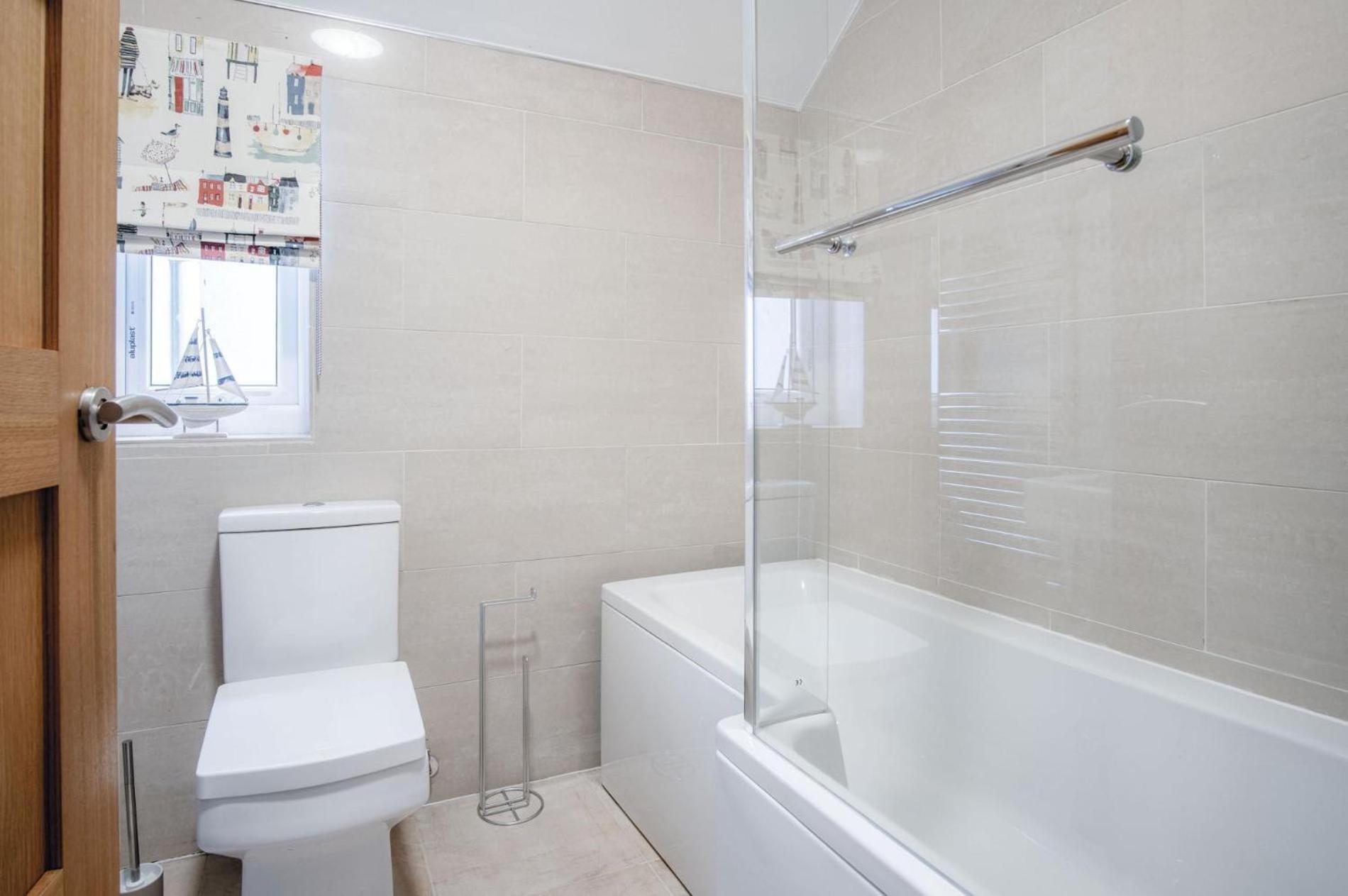 Harbour View - 2 Bedroom Apartment - มิลฟอร์ดเฮเวน ภายนอก รูปภาพ