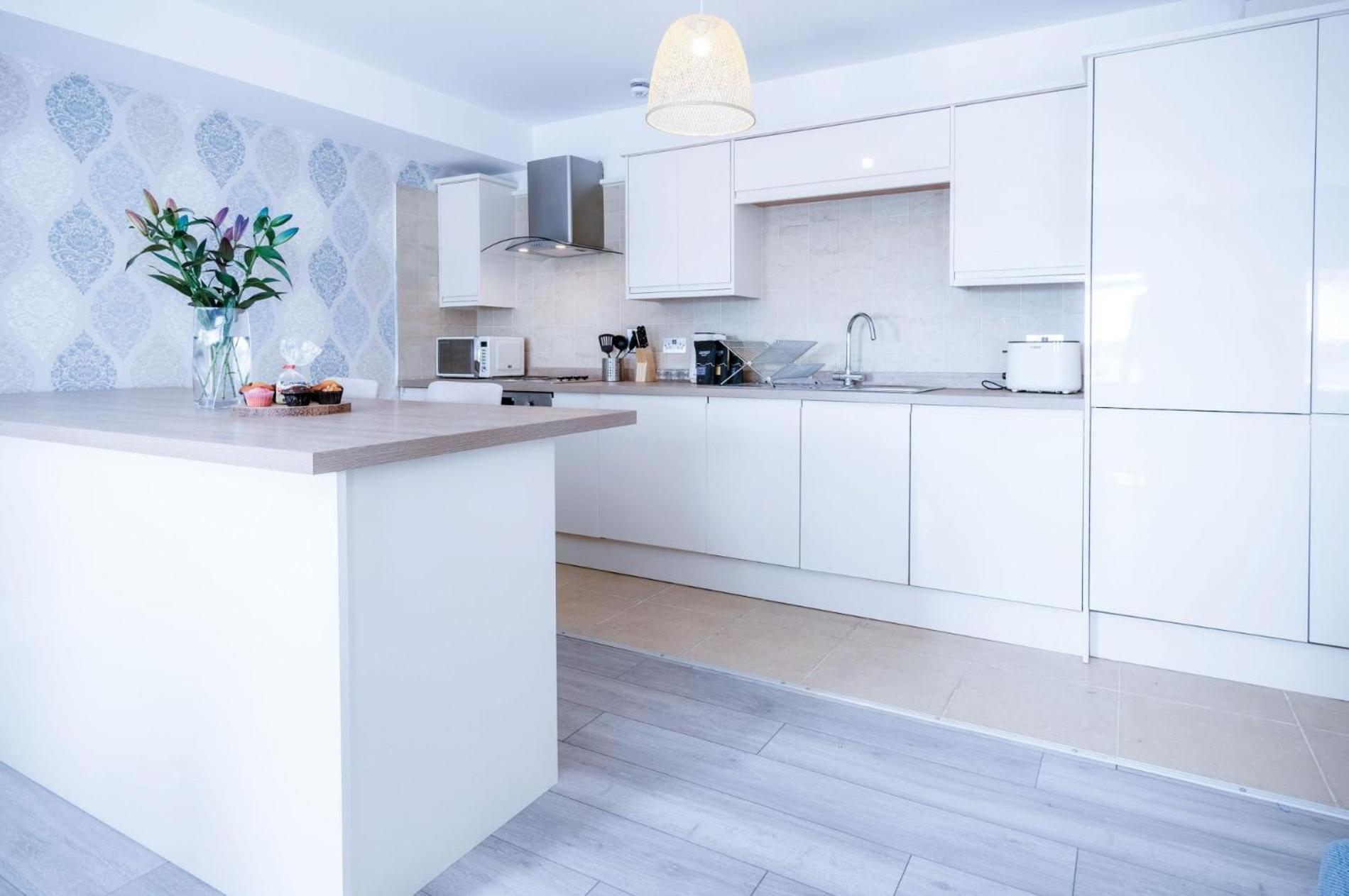 Harbour View - 2 Bedroom Apartment - มิลฟอร์ดเฮเวน ภายนอก รูปภาพ